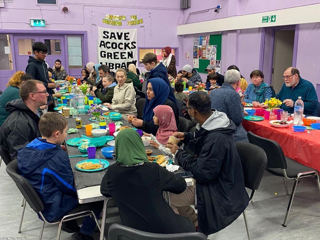 ផលប៉ះពាល់នៃព័ត៌មានអនឡាញលើការសិក្សា